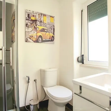 Lovelystay - Wide And Bright In Principe Real شقة Lisboa